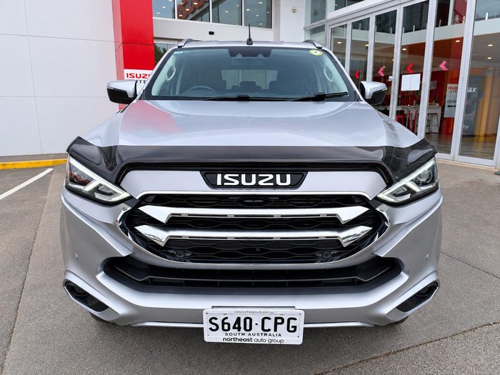 2022 Isuzu MU-X LS-T
