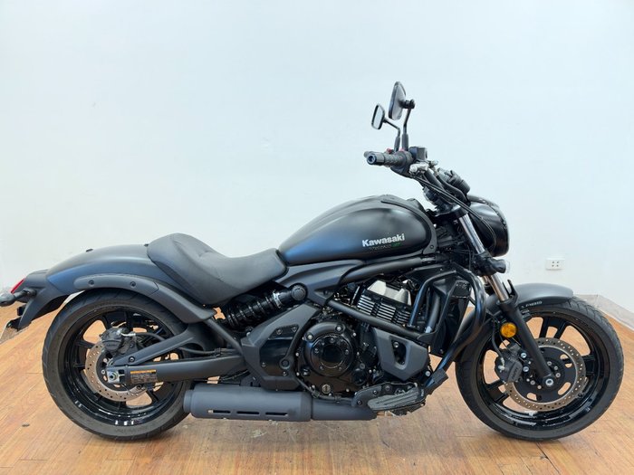 2024 Kawasaki VULCAN S Black