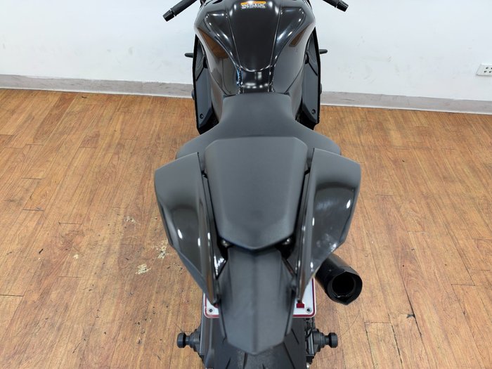2022 Yamaha YZF-R7LA Black