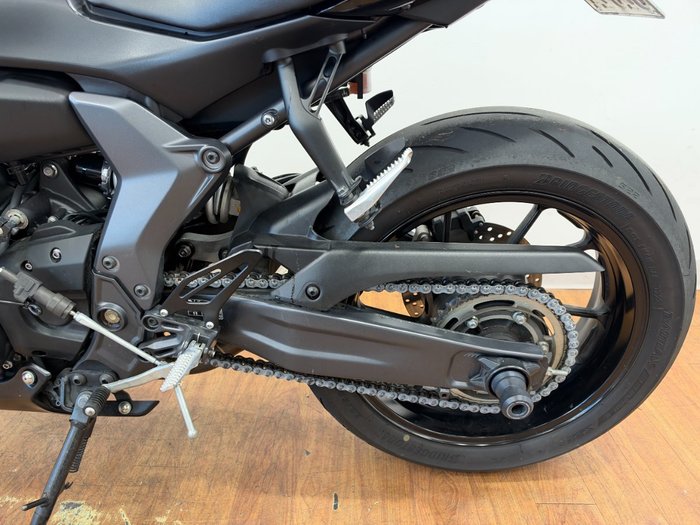 2022 Yamaha YZF-R7LA Black