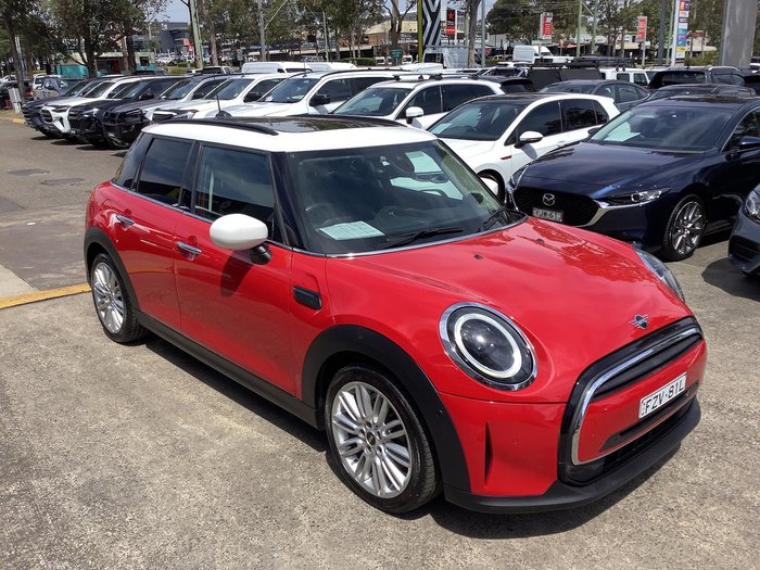 2022 MINI Hatch