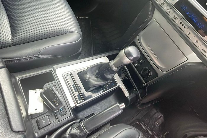 2020 Toyota Landcruiser Prado VX
