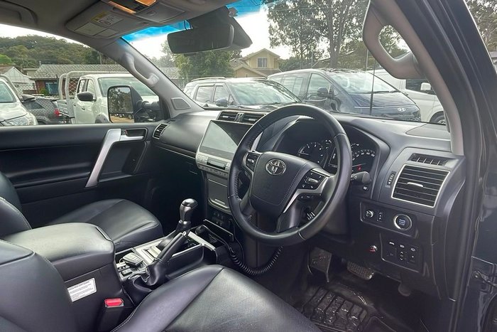 2020 Toyota Landcruiser Prado VX