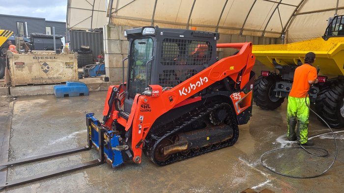 2024 Kubota SVL75 3