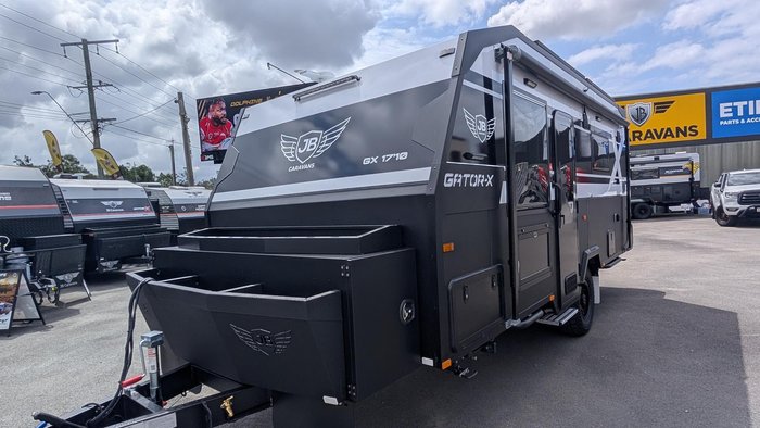 2026 JB Caravans Gator X 17'10 Front Door Cafe