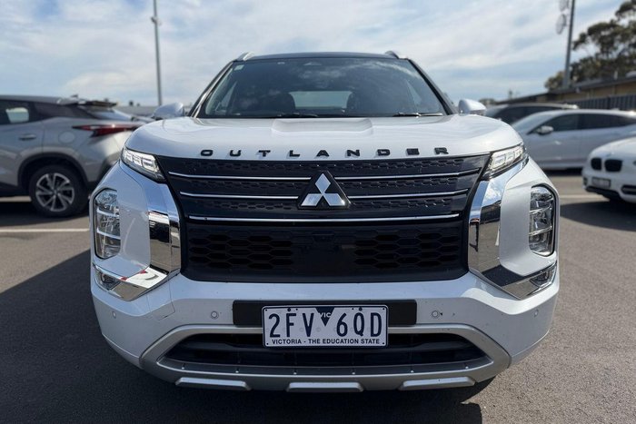 2024 Mitsubishi Outlander Exceed Tourer