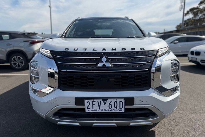 2024 Mitsubishi Outlander