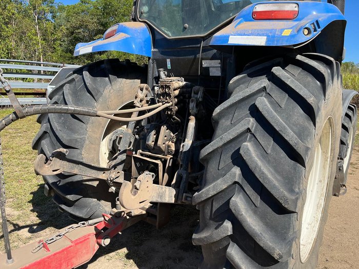 New Holland T6080