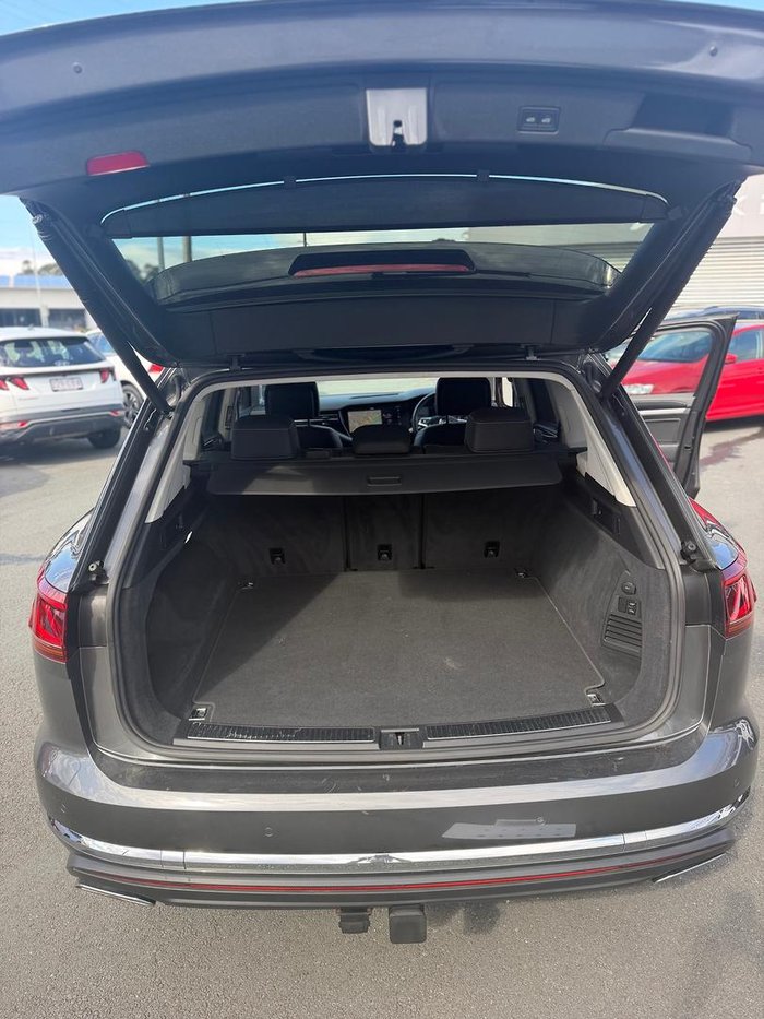 2019 Volkswagen Touareg