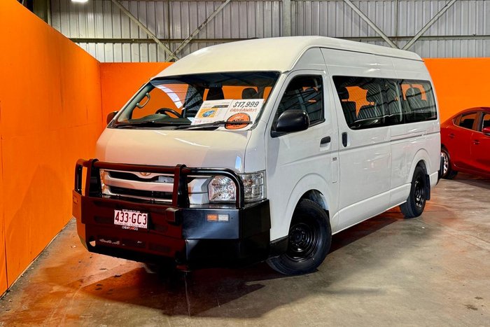 2015 Toyota Hiace