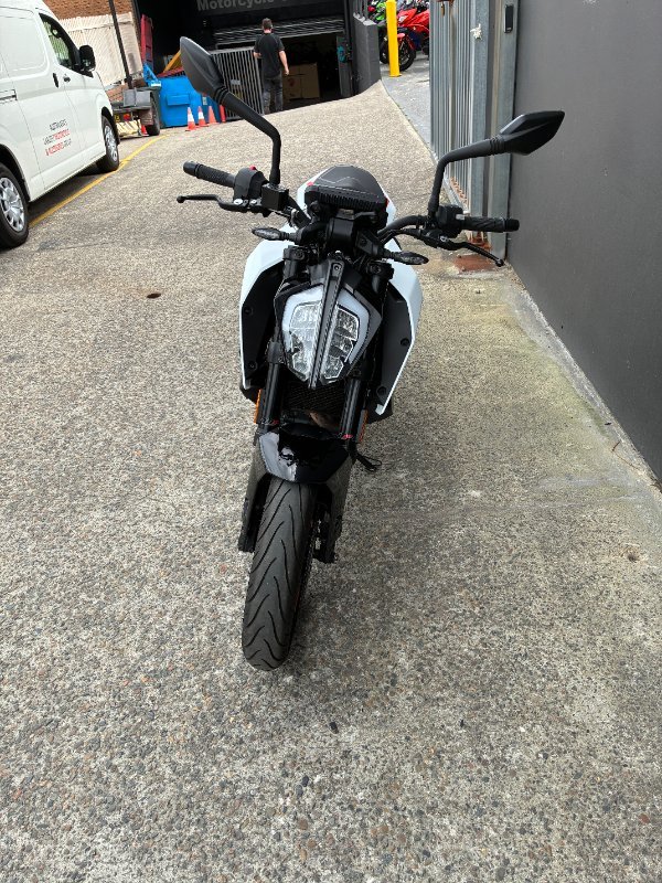 2023 Ktm 390 DUKE WHITE