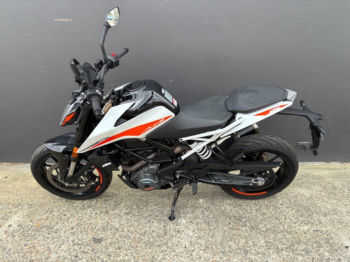 2023 Ktm 390 DUKE WHITE