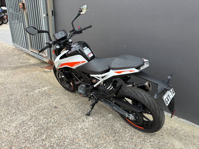 2023 Ktm 390 DUKE WHITE