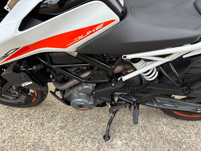 2023 Ktm 390 DUKE WHITE