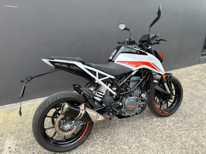 2023 Ktm 390 DUKE WHITE