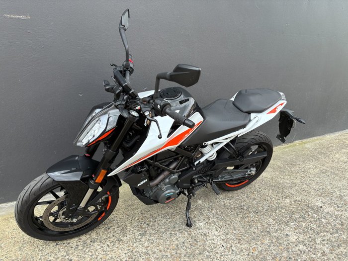 2023 Ktm 390 DUKE WHITE