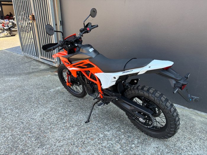 2025 Ktm 390 ENDURO R ORANGE