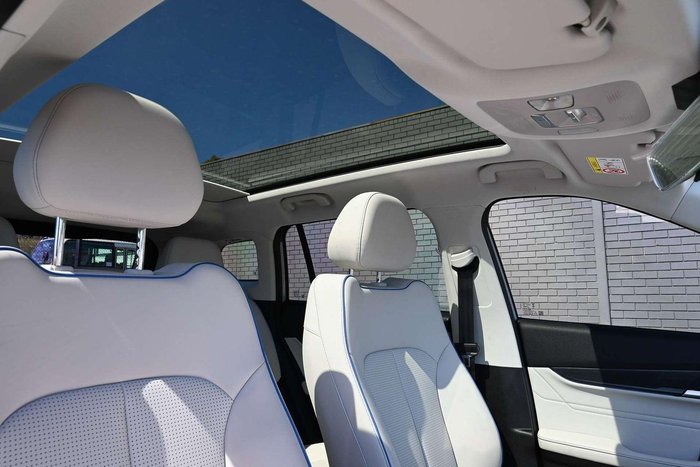 2025 Jaecoo J5 EV Summit