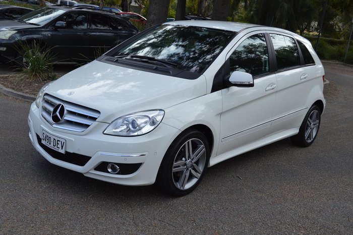 2011 Mercedes-Benz B-Class B180