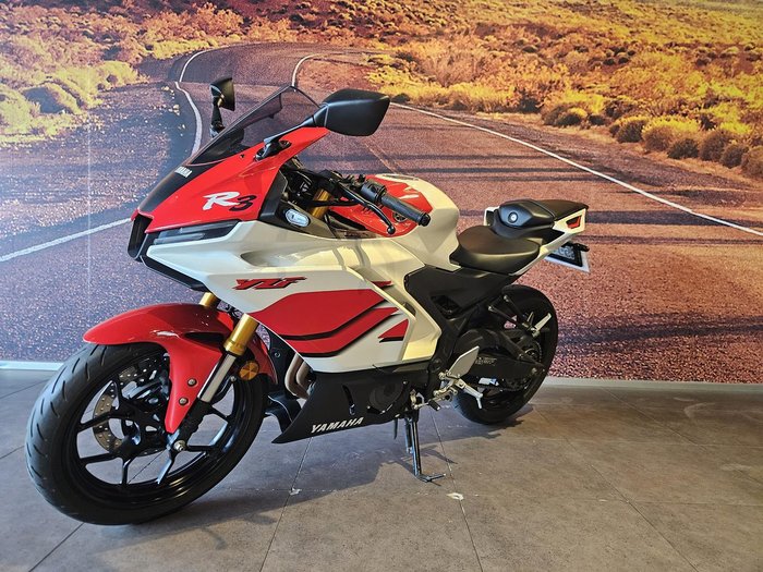 2026 Yamaha YZF-R3 70th Anniversary R3 White