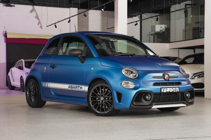 2021 Abarth 595
