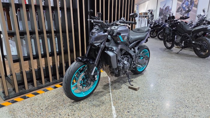 2024 Yamaha MT-09A (MT-09) BLUE