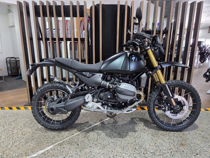 2026 BMW Motorrad R 12 G/S Black