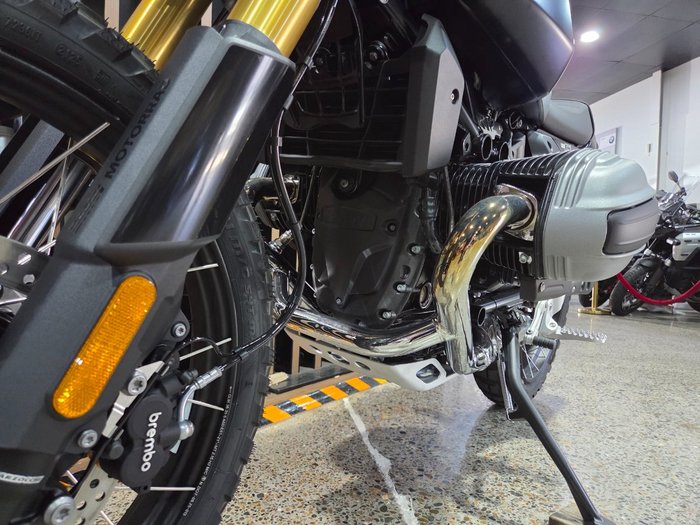 2026 BMW Motorrad R 12 G/S Black