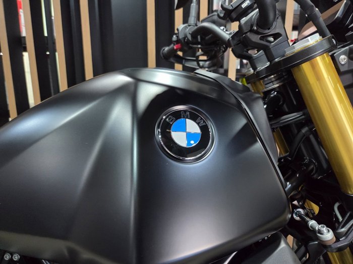 2026 BMW Motorrad R 12 G/S Black