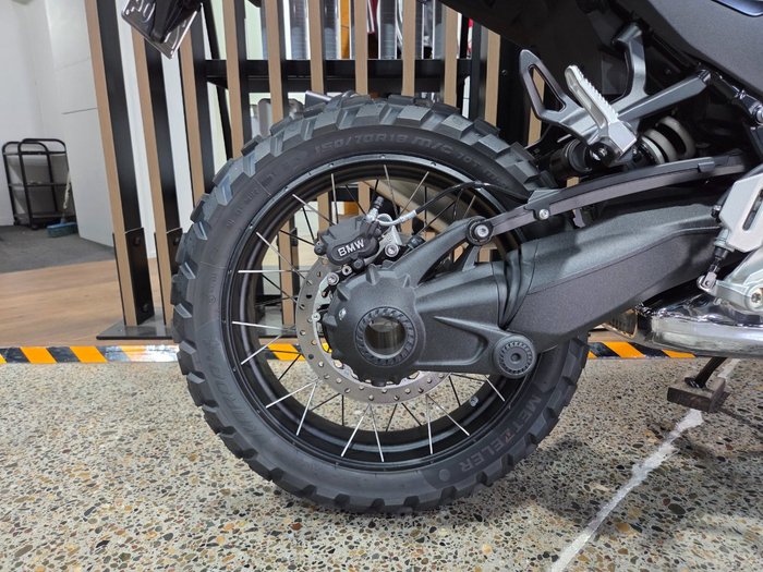 2026 BMW Motorrad R 12 G/S Black