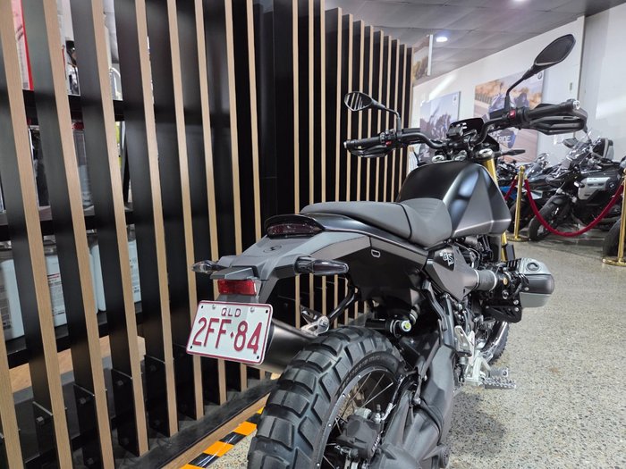 2026 BMW Motorrad R 12 G/S Black
