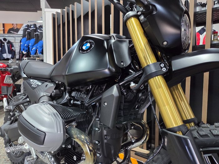 2026 BMW Motorrad R 12 G/S Black