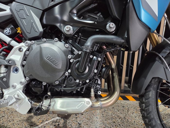 2026 BMW Motorrad F 900 GS ENDURO BLUE