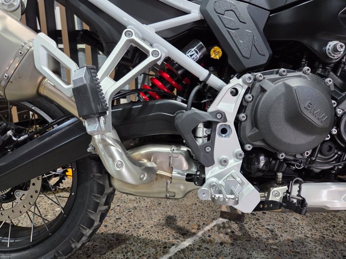2026 BMW Motorrad F 900 GS ENDURO BLUE