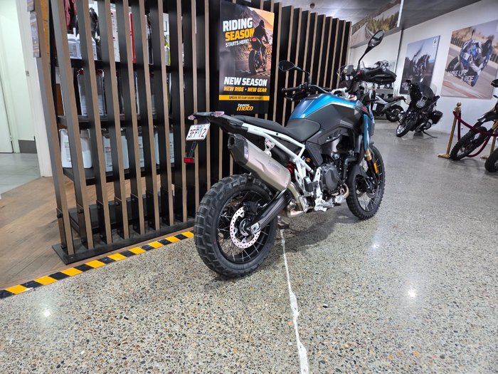 2026 BMW Motorrad F 900 GS ENDURO BLUE