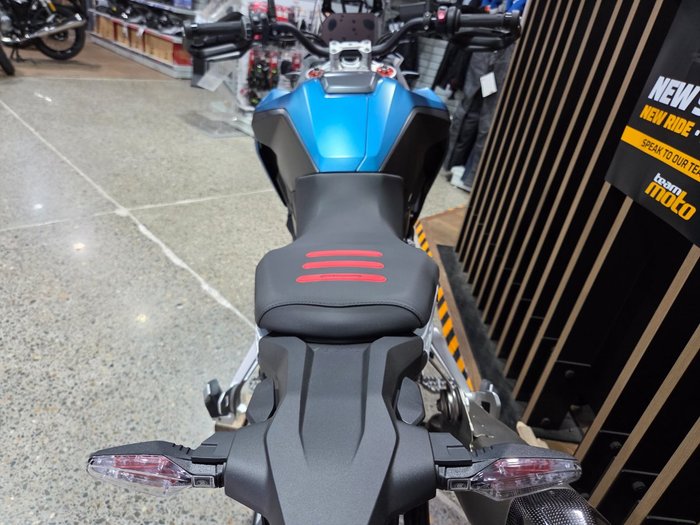 2026 BMW Motorrad F 900 GS ENDURO BLUE