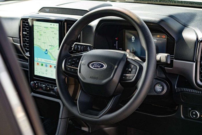 2025 Ford Everest Ambiente