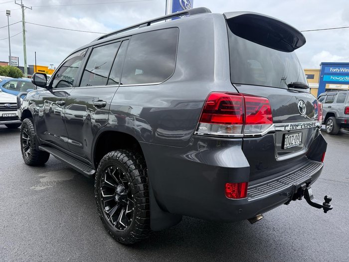 2017 Toyota Landcruiser VX