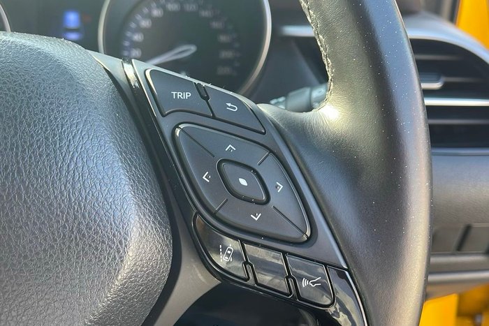 2017 Toyota C-HR Koba