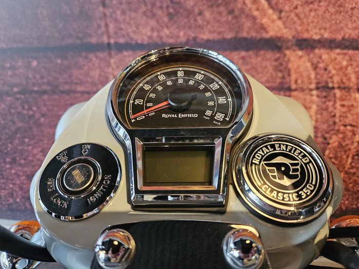 2023 Royal Enfield Classic 350 Halcyon Classic 350 Blue