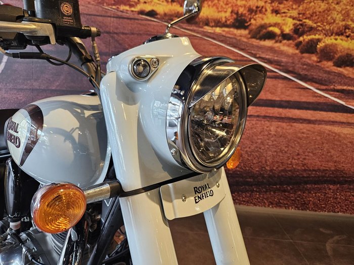 2023 Royal Enfield Classic 350 Halcyon Classic 350 Blue