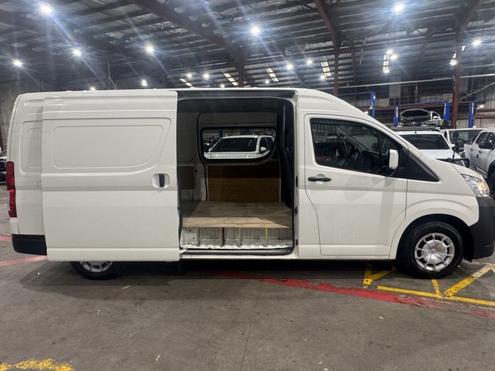 2022 Toyota Hiace (No Badge)