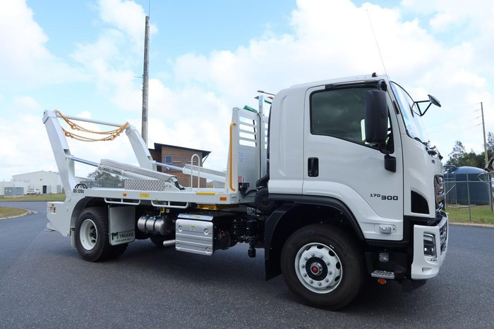 2026 Isuzu F Series FVR 170-300 AT R47