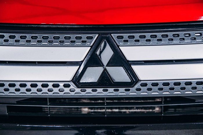 2019 Mitsubishi Outlander LS 7 SEAT (2WD)