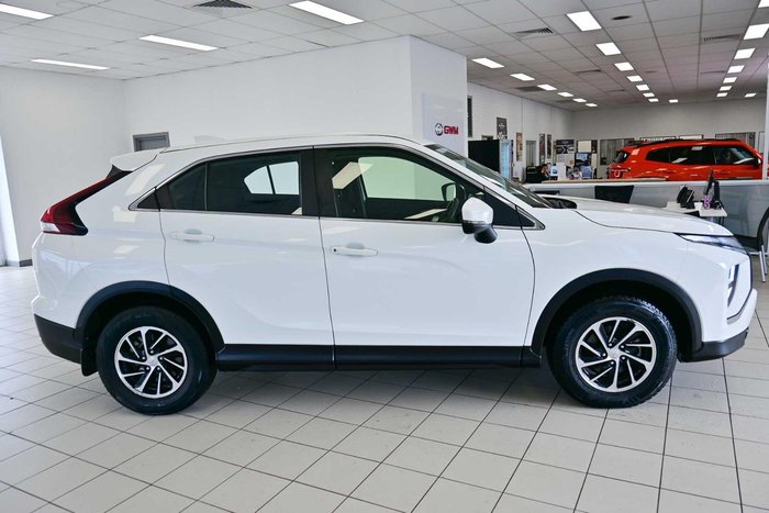 2025 Mitsubishi Eclipse Cross ES