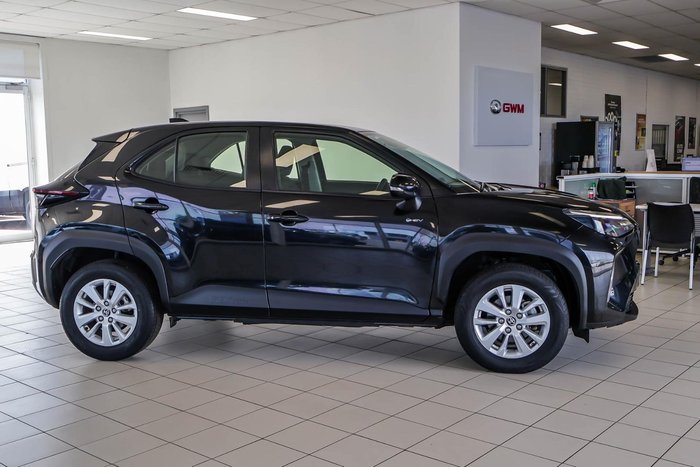 2024 Toyota Yaris Cross GX