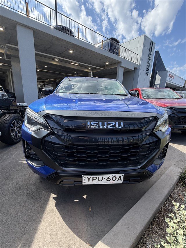 2025 Isuzu D-MAX X-RIDER