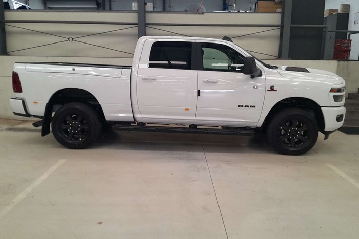 2026 RAM 2500 Laramie Rambox