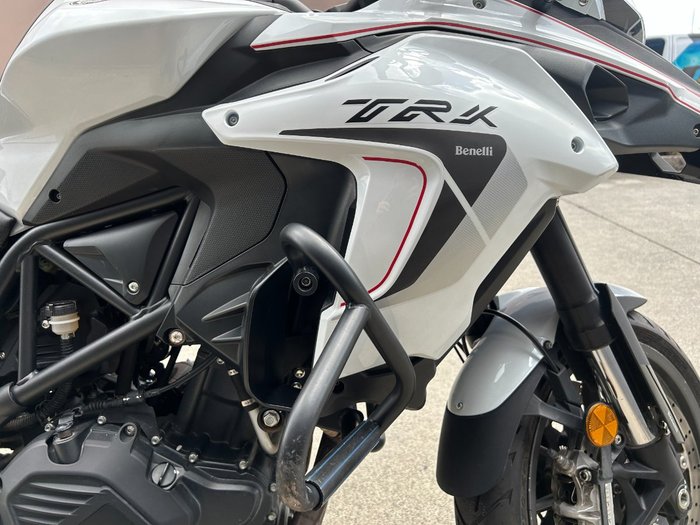 2021 BENELLI TRK 502 (ABS) WHITE