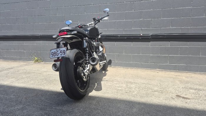 2023 Triumph BONNEVILLE SPEED TWIN 1200 BLACK